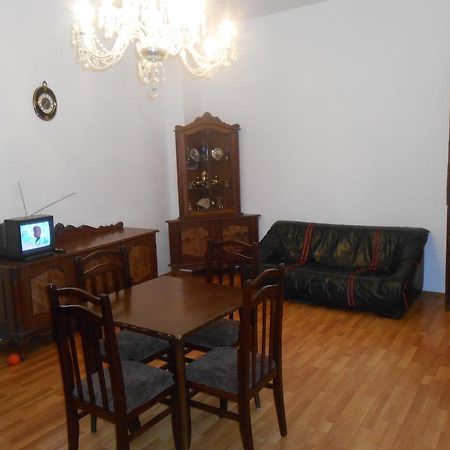 Room 404 Guest House Tbilissi Extérieur photo